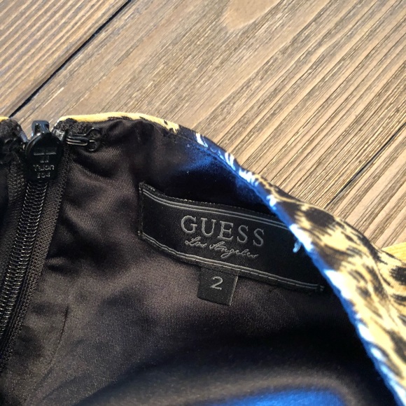 Guess animal print halter style dress - Picture 5 of 7